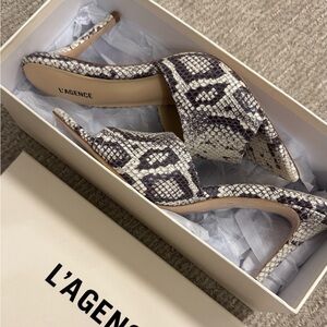 L'AGENCE Brand New Snakeskin Heels. Retail price $345. US 8 size, true to size.